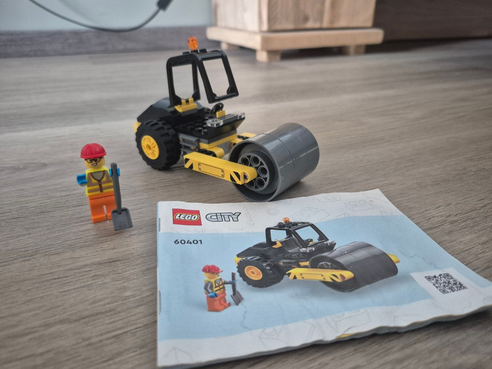 LEGO City Stoomwals 60401 met minifiguur en instructies, Ophalen of Verzenden, Zo goed als nieuw