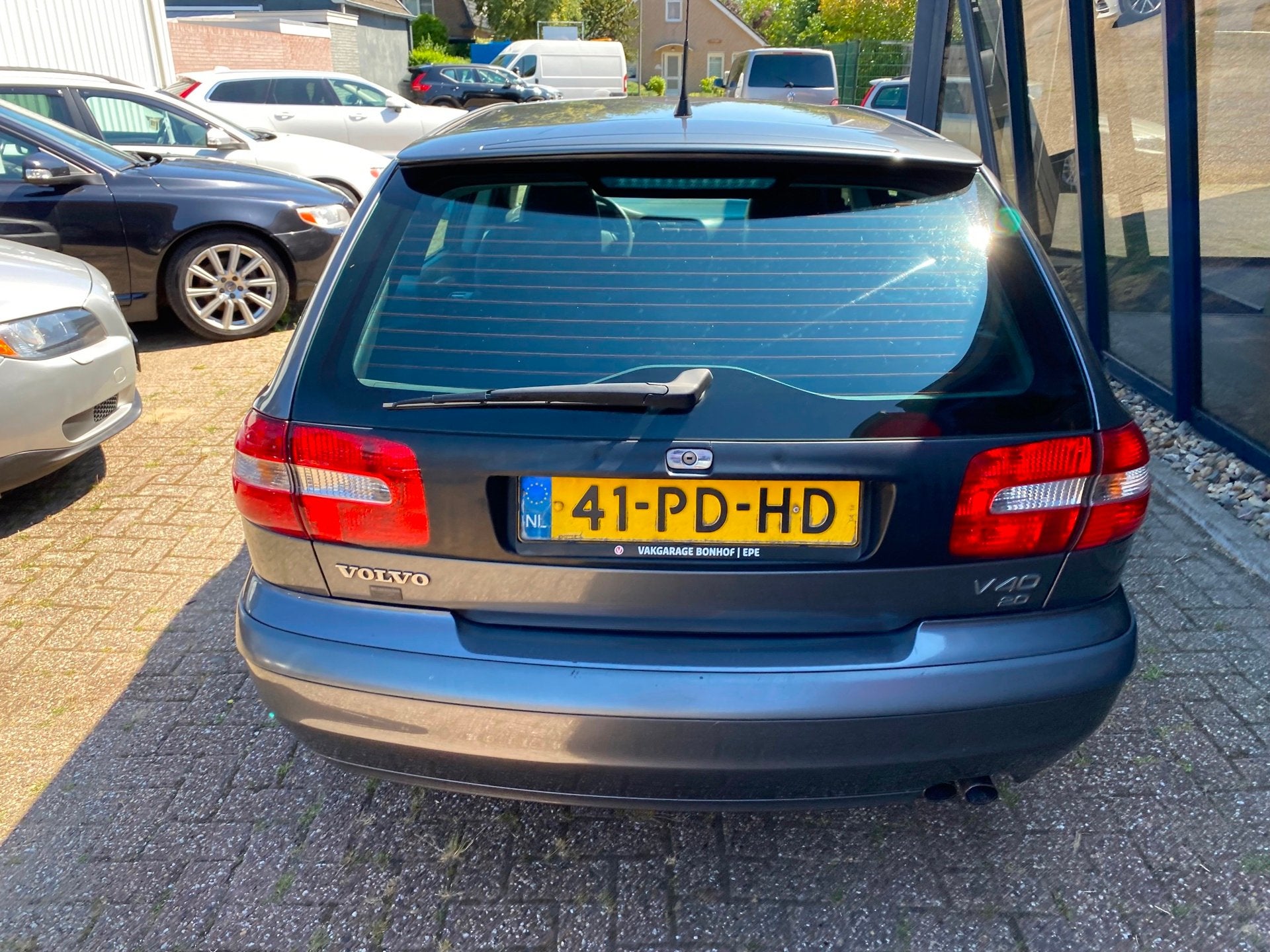 Volvo V40 2.0 Europa Airco APK 10-2027 & DISTRIBUTIERIEM, Auto's, Voorwielaandrijving, 136 pk, Gebruikt, 4 cilinders