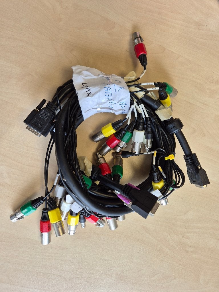 Breakout cable (yamaha) AES, Ophalen of Verzenden, Gebruikt, Audio