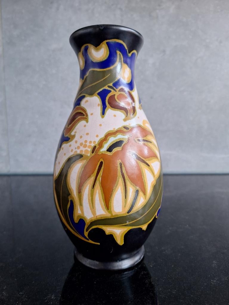 Plateel vaasje Dila Gelria Arnhem, Antiek en Kunst, Ophalen of Verzenden