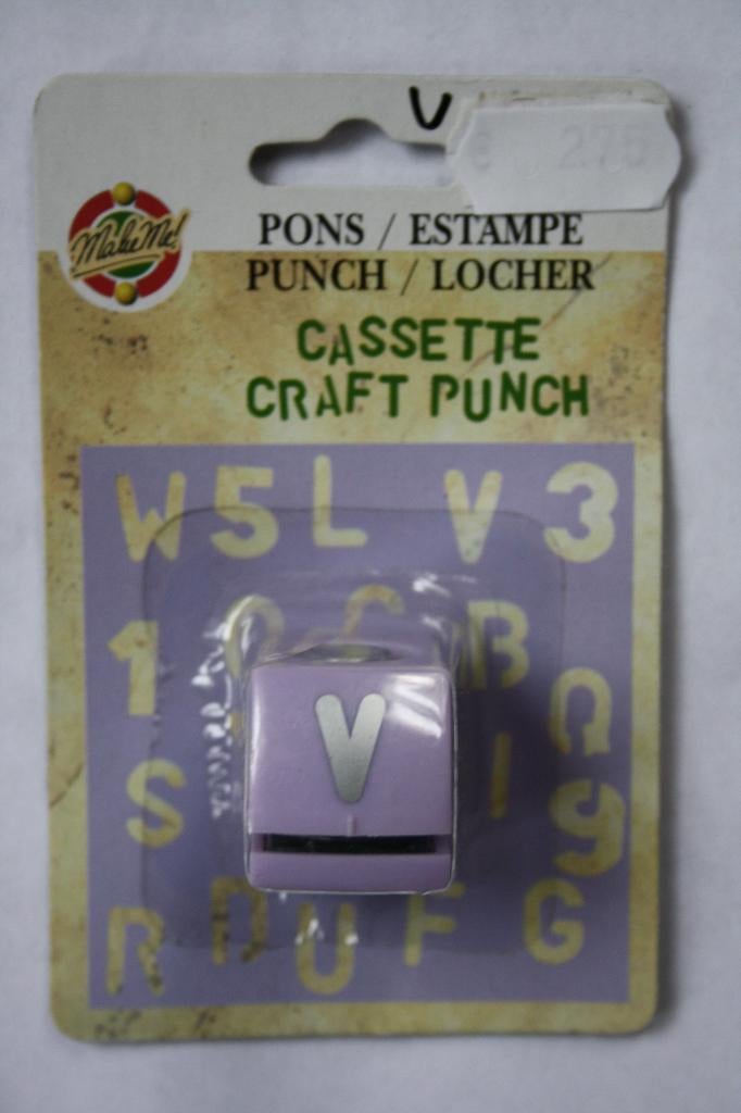 Make me cassette craft punch v, Ophalen of Verzenden, Nieuw, Overige thema's, Pons of Mal