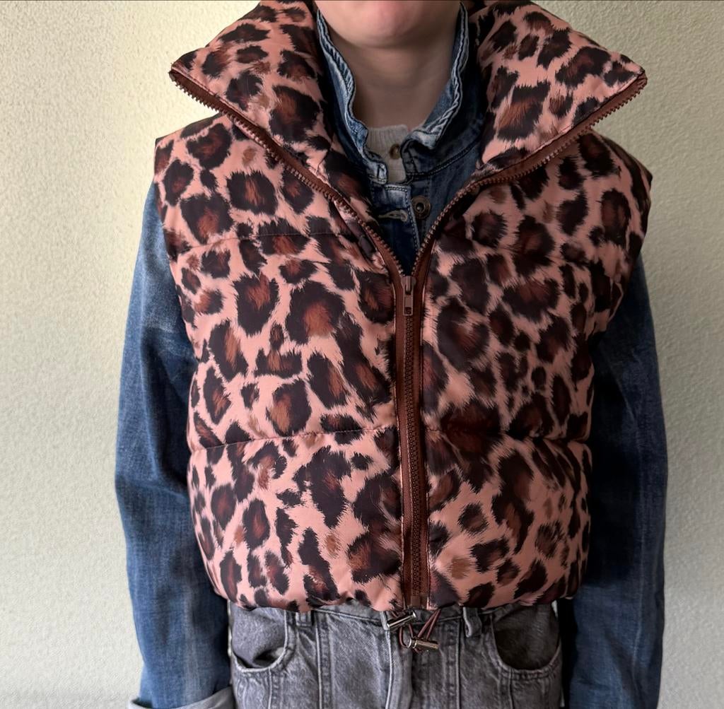 Heel fluffy bodywarmer met luipaardprint maat XS, Kleding | Dames, Bodywarmers, Ophalen of Verzenden, Nieuw, Maat 34 (XS) of kleiner