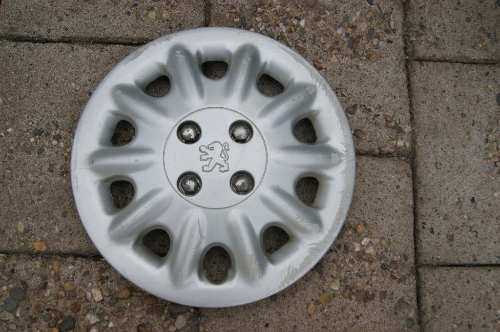 1 losse originele wieldop Peugeot 205 13 inch (Model 1), Ophalen of Verzenden, Gebruikt