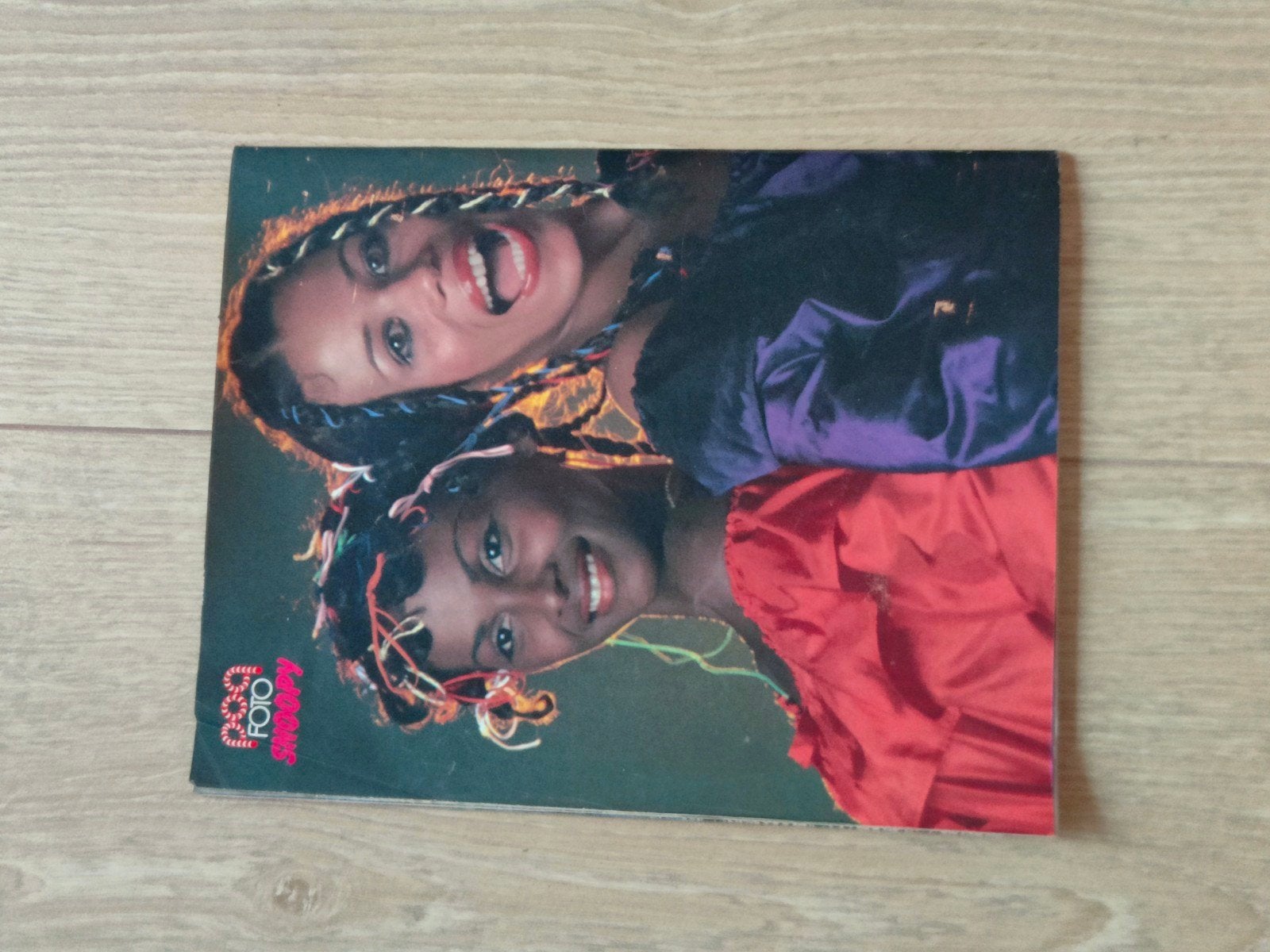 Popfoto extra december nr. 1979. Veel posters o.s. Kiss, Ophalen of Verzenden, 1960 tot 1980, Nederland, Tijdschrift