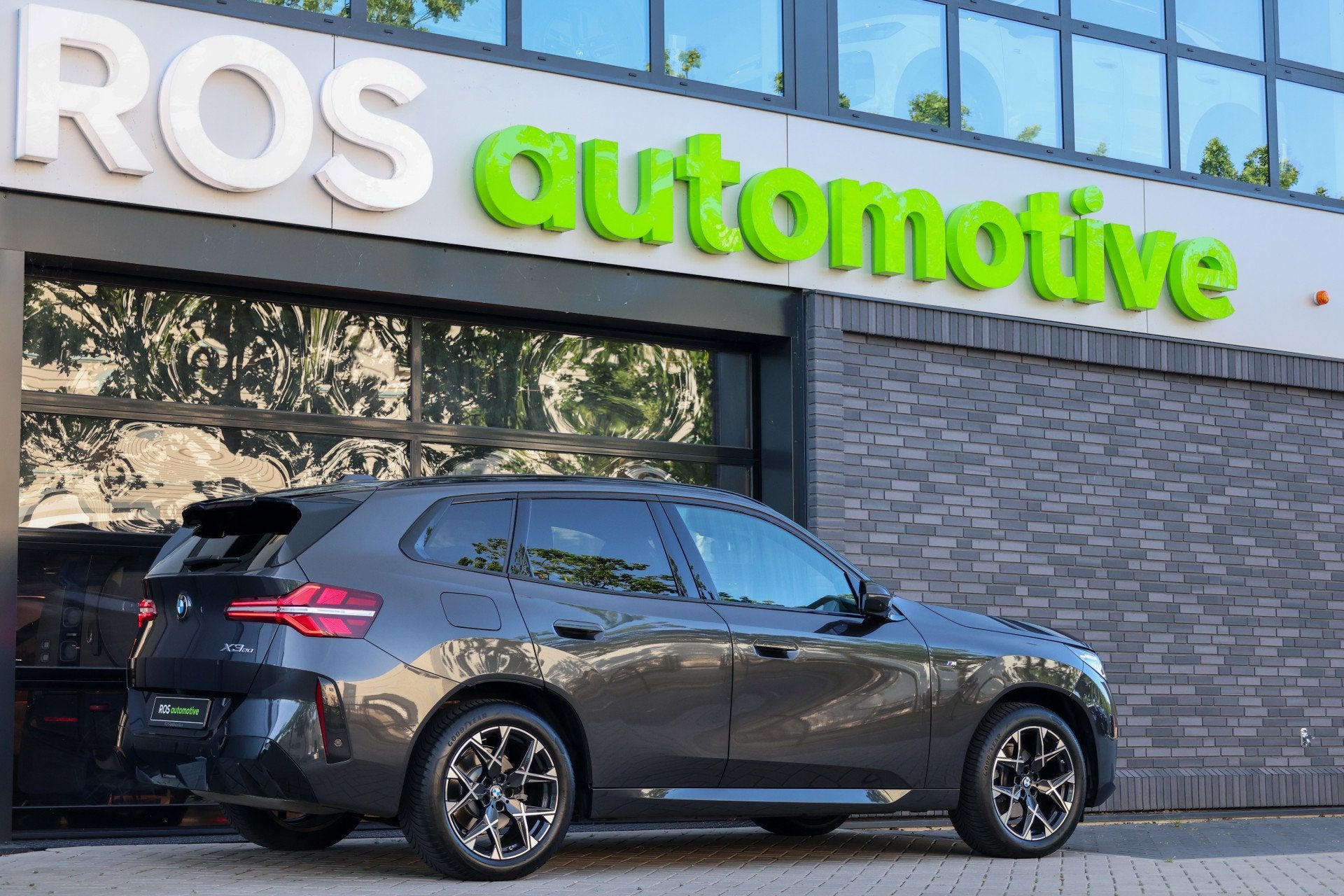 BMW X3 20 xDrive M-SPORT | BTW | PANO | H/K AUDIO | 360 | ME, Auto's, Automaat, Gebruikt, Zwart, Bedrijf