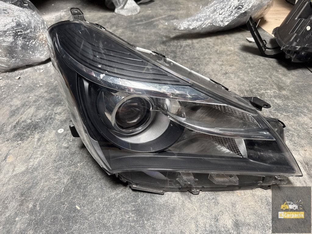 Toyota YARIS Koplamp Rechts origineel Koplamp