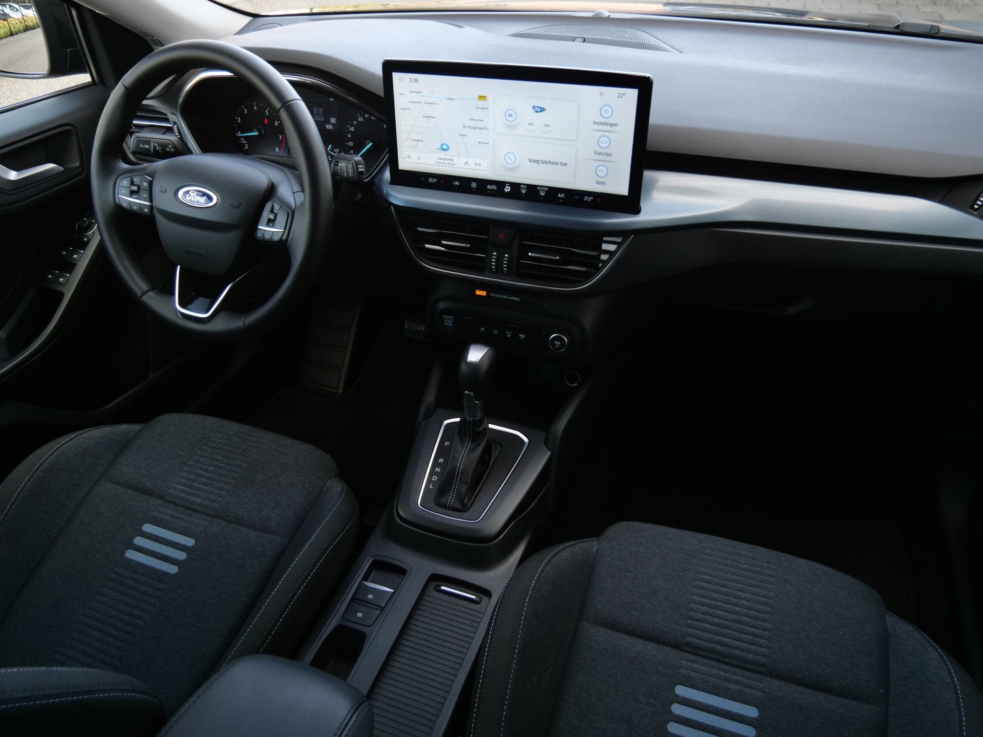 Ford Focus 1.0 EcoBoost Mild Hybride Active Navi / DAB / App, Auto's, Stof, 1338 kg, 19 km/l, Hybride Elektrisch/Benzine