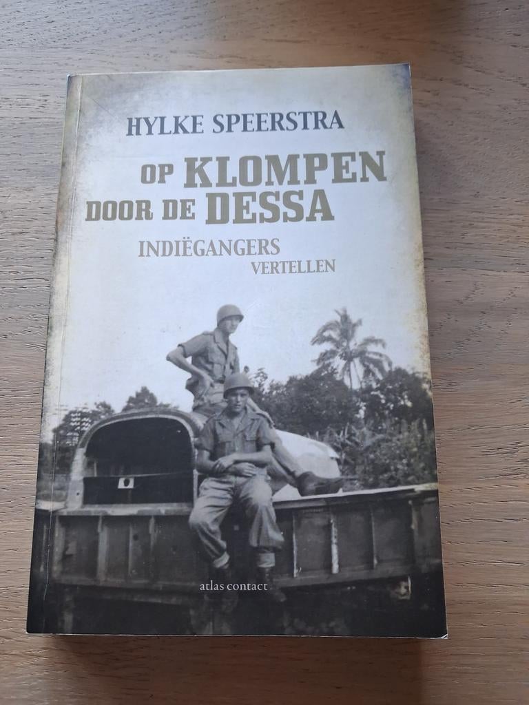 Hylke Speerstra - Op klompen door de dessa, Boeken, Overige Boeken, Zo goed als nieuw, Ophalen of Verzenden