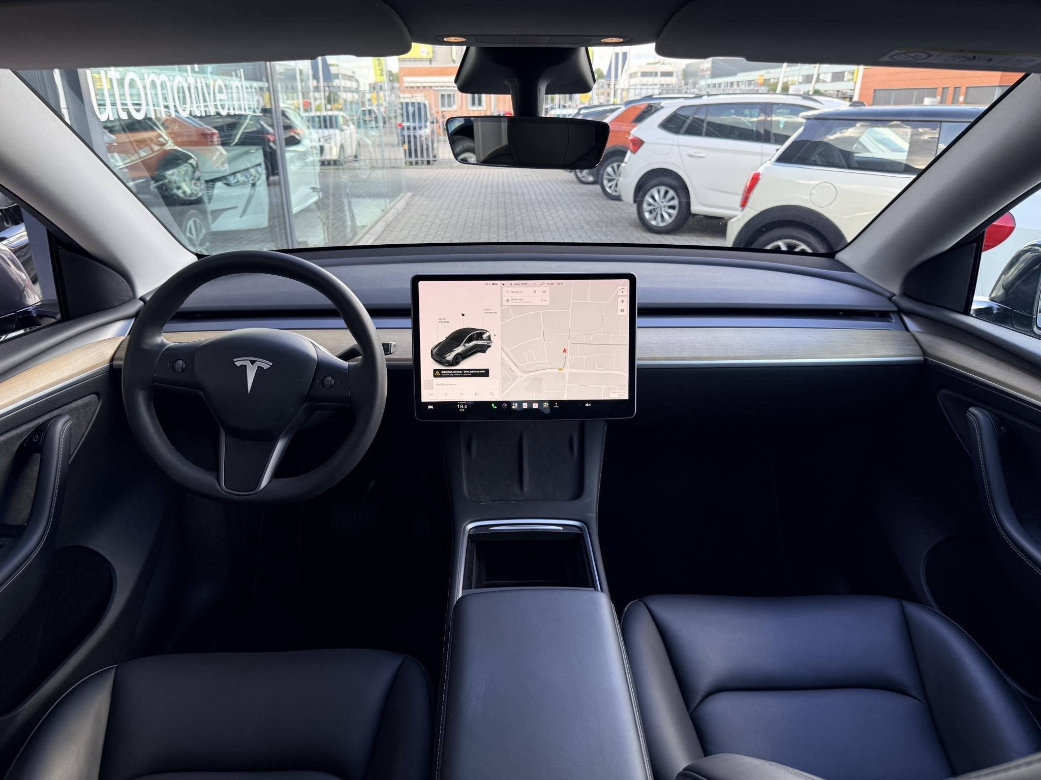 Foto 5 van Tesla Model Y Long Range AWD 75 kWh NL-AUTO | PANODAK | LEDE