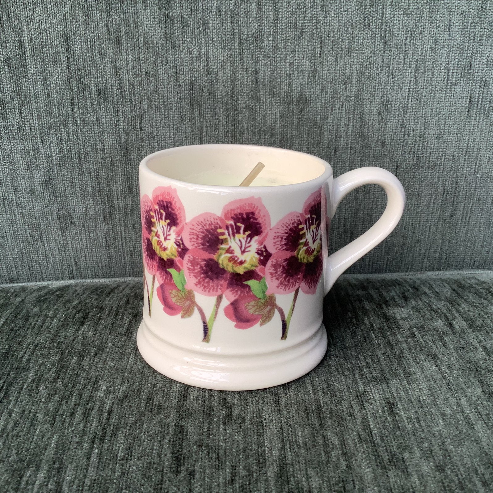 Emma Bridgewater- servies- HELLEBORE🌸EspressoMug- Zeldzaam!, Ophalen of Verzenden, Zo goed als nieuw, Overige stijlen, Kop(pen) en/of Schotel(s)