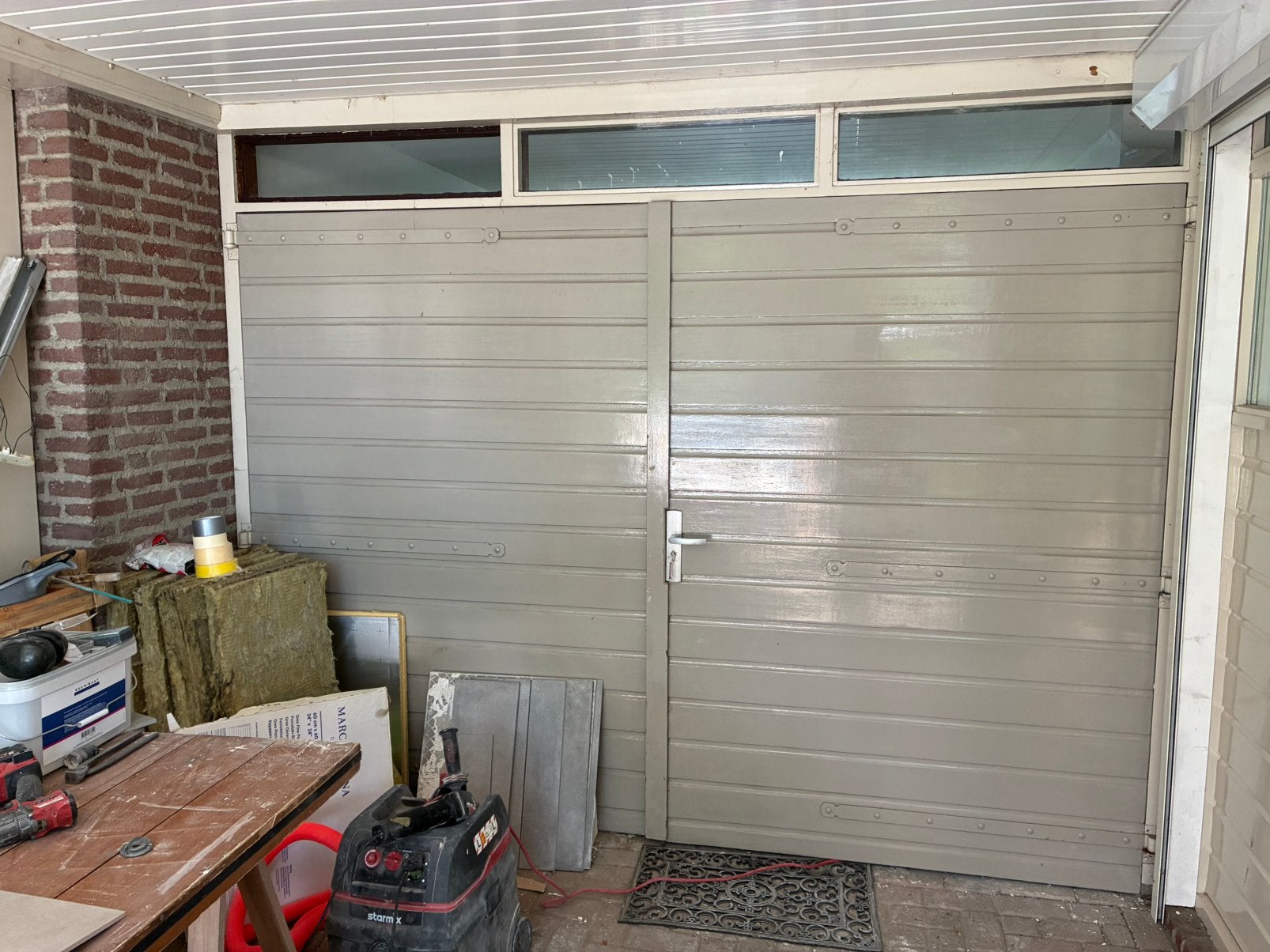 Stevige dubbel houten garagedeuren, Ophalen, Garagedeur, Zo goed als nieuw, 120 cm of meer