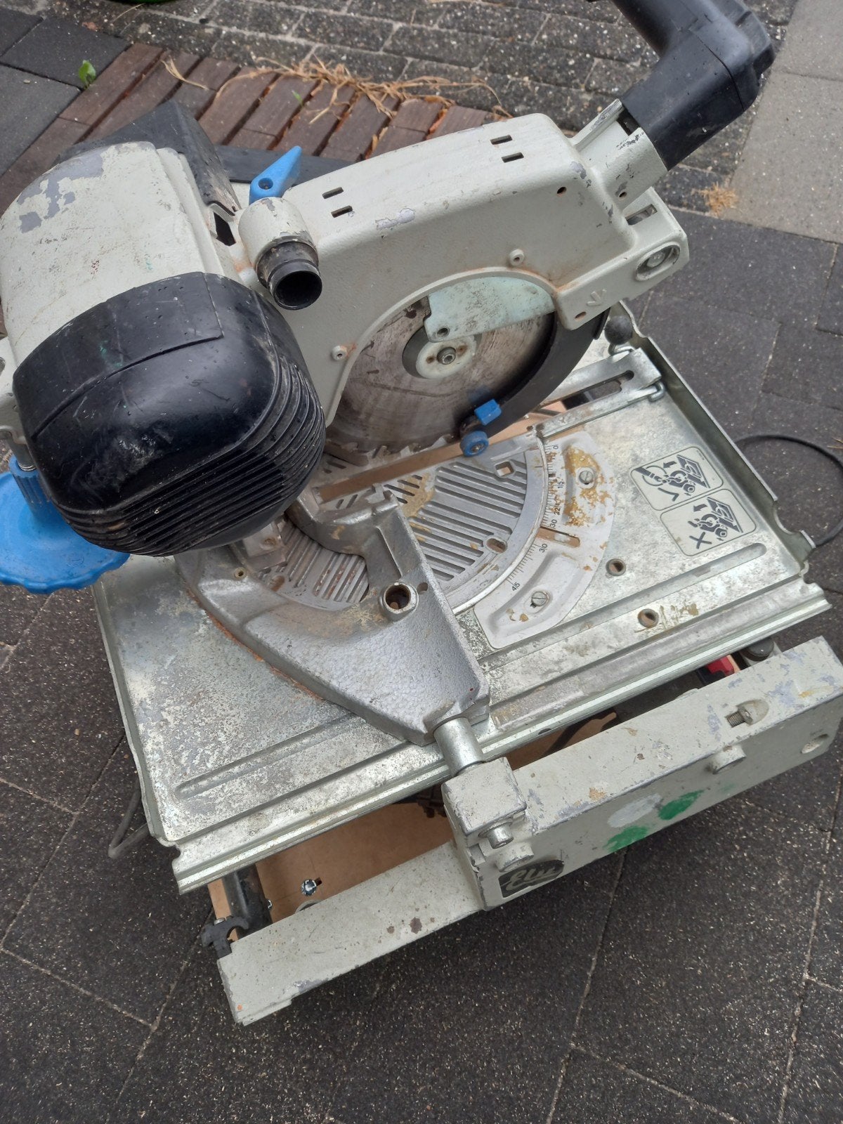 Elu zaagtafel Flipover., Doe-het-zelf en Verbouw, Gereedschap | Zaagmachines, Ophalen, Gebruikt, Afkortzaag, 30 tot 70 mm