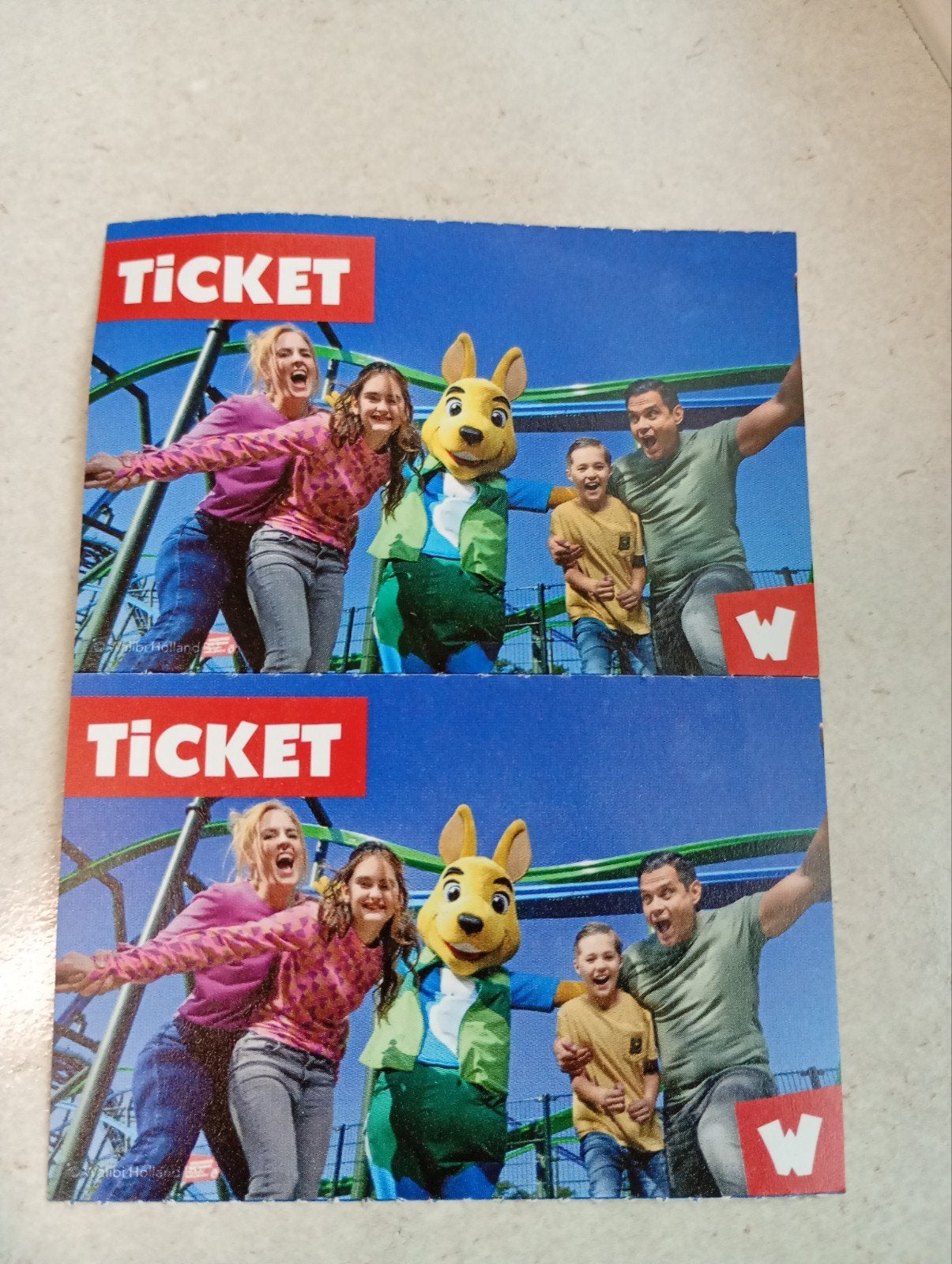 Walibi 2 reguliere tickets geldig van nu tot en met 21/10, Tickets en Kaartjes, Twee personen, Ticket of Toegangskaart