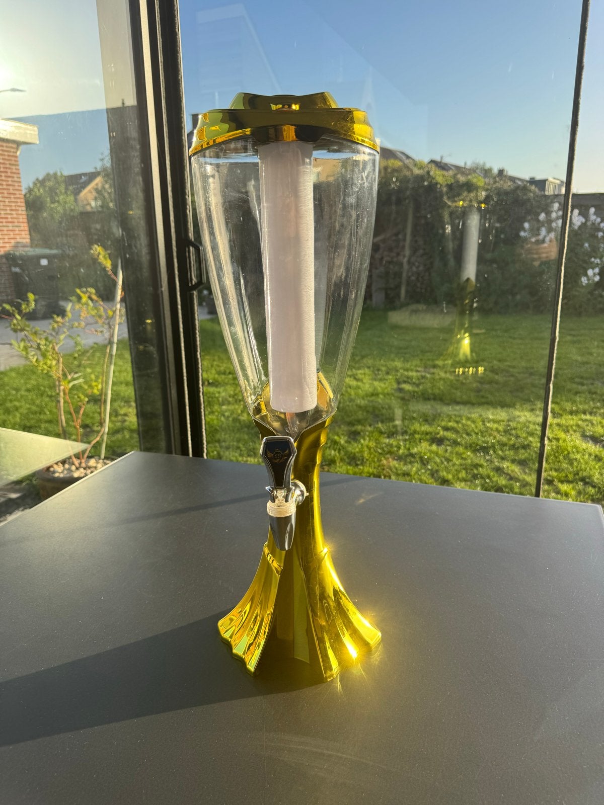 Biertap 3 liter met LED-verlichting - Goudkleurig, Overige typen, Goud, Kunststof, Ophalen of Verzenden