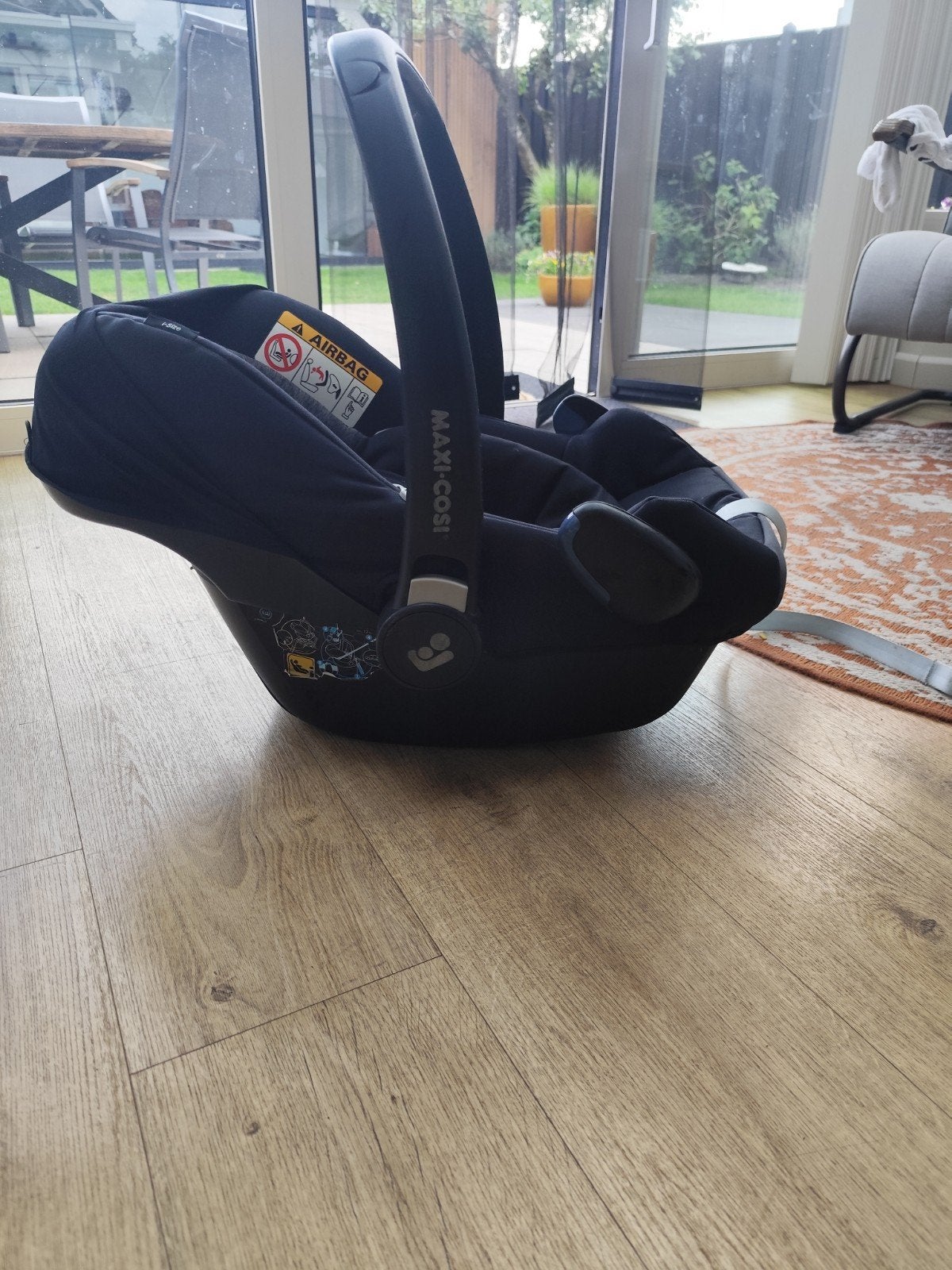 Maxi-Cosi autostoeltje + isofix, Ophalen, Gebruikt, Isofix, 0 t/m 13 kg