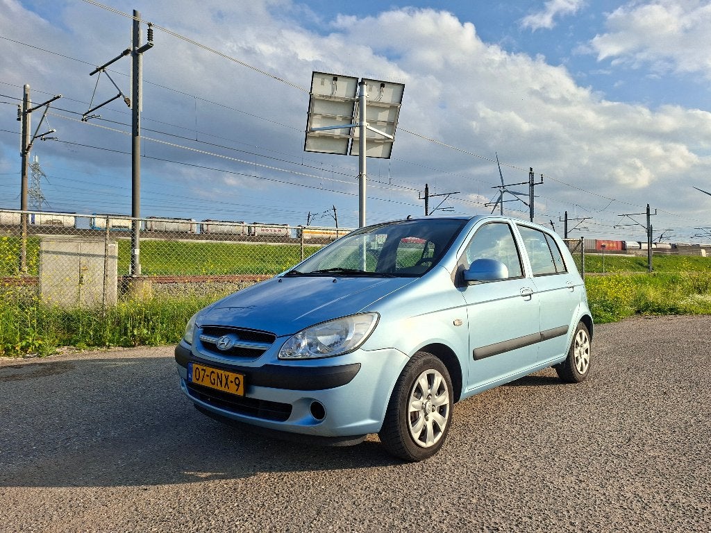 Hyundai Getz 1.4 5DRS 2008 Blauw Trekhaak NIEUWE APK, Auto's, Hyundai, Voorwielaandrijving, 40 €/maand, 4 cilinders, Blauw