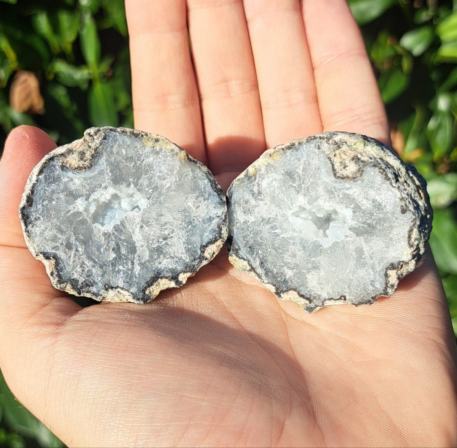 Geode set edelstenen bol natuursteen edelsteen verzameling, Verzamelen, Ophalen of Verzenden