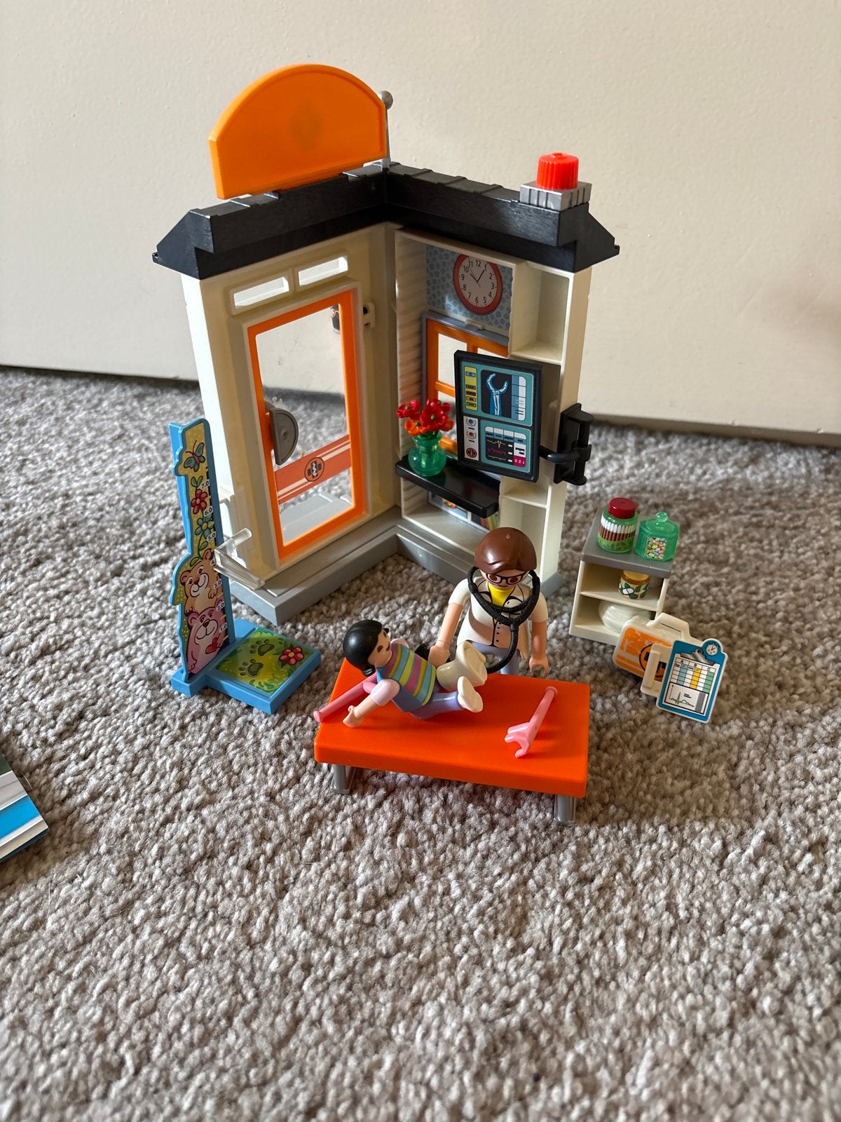 Playmobil dokterspraktijk met accessoires, Gebruikt, Gebouw, Complete set, Ophalen of Verzenden