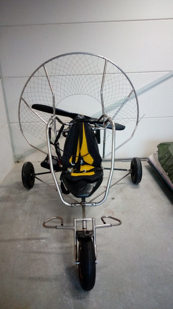 FunFlyer 2 met scherm (en extra's), Sport en Fitness, Zweefvliegen en Paragliding, Ophalen, Zo goed als nieuw, Paramotor, Gemotoriseerd