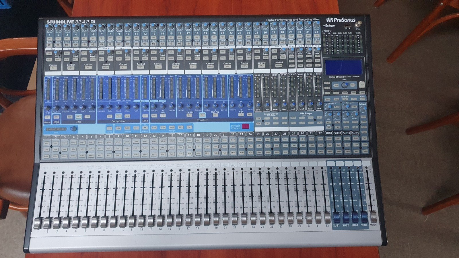 Presonus Studiolive 32.4.2AI nieuwstaat, Ophalen, Zo goed als nieuw, 20 kanalen of meer