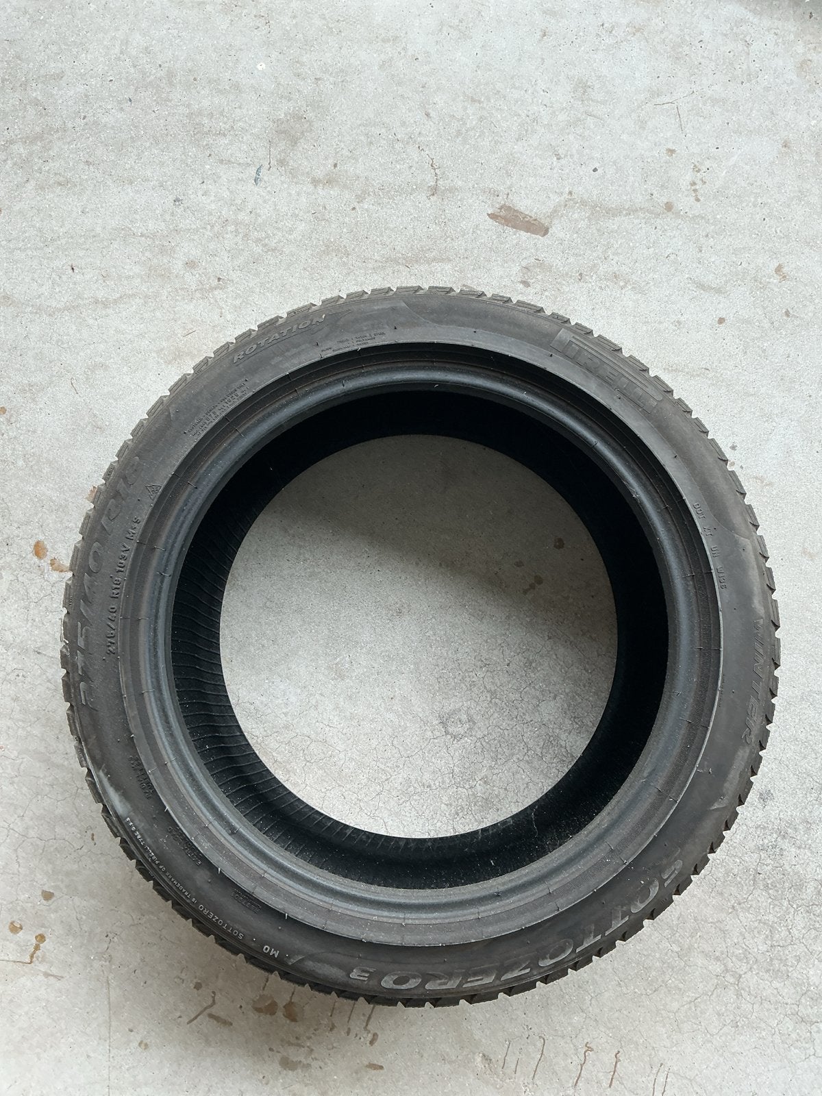 4x Pirelli winterbanden 275/40 R18 5mm profiel, Ophalen, 18 inch, Gebruikt, 275 mm