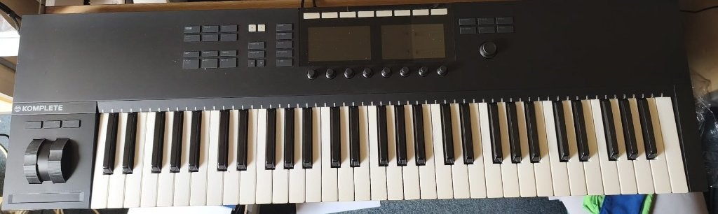 Native Instruments Komplete Kontrol S88 MK2 – Met doos, Muziek en Instrumenten, Ophalen, Zo goed als nieuw, 88 toetsen, Overige merken