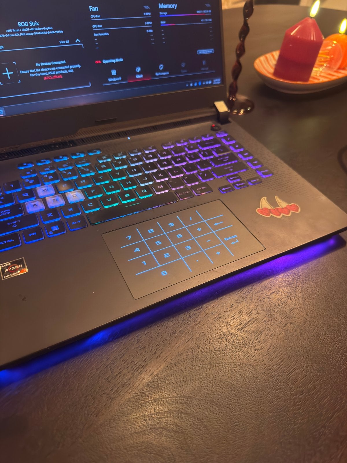 Foto 4 van ASUS ROG Strix Gaming Laptop - AMD Ryzen 7, RTX 3060