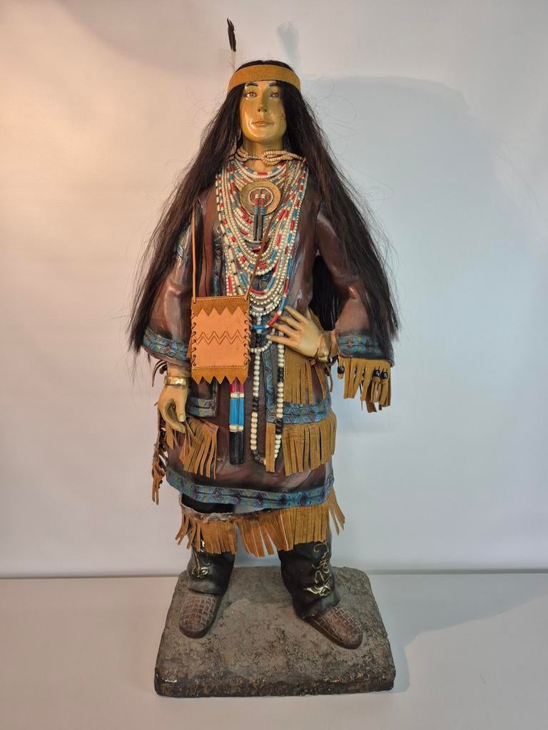 Groot beeld indiaanse vrouw, Antiek en Kunst, Ophalen