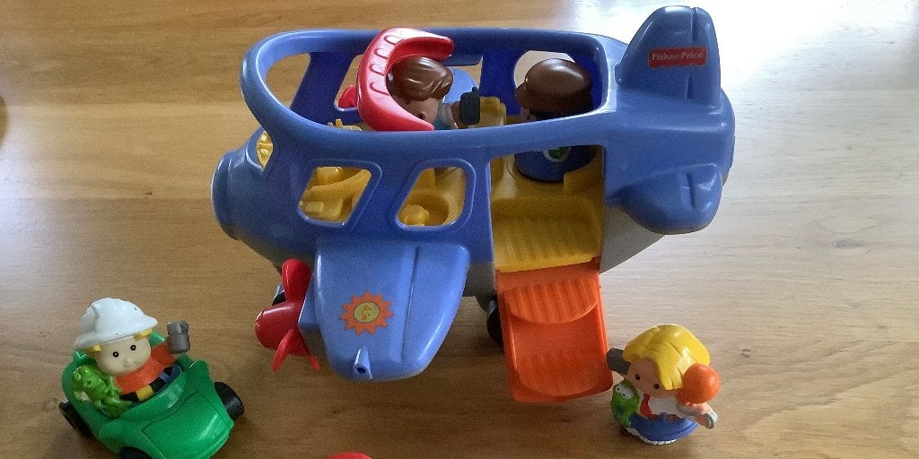 FISHER PRICE  vliegtuig met auto met 3 popjes, Ophalen of Verzenden, Zo goed als nieuw, Auto of Voertuig