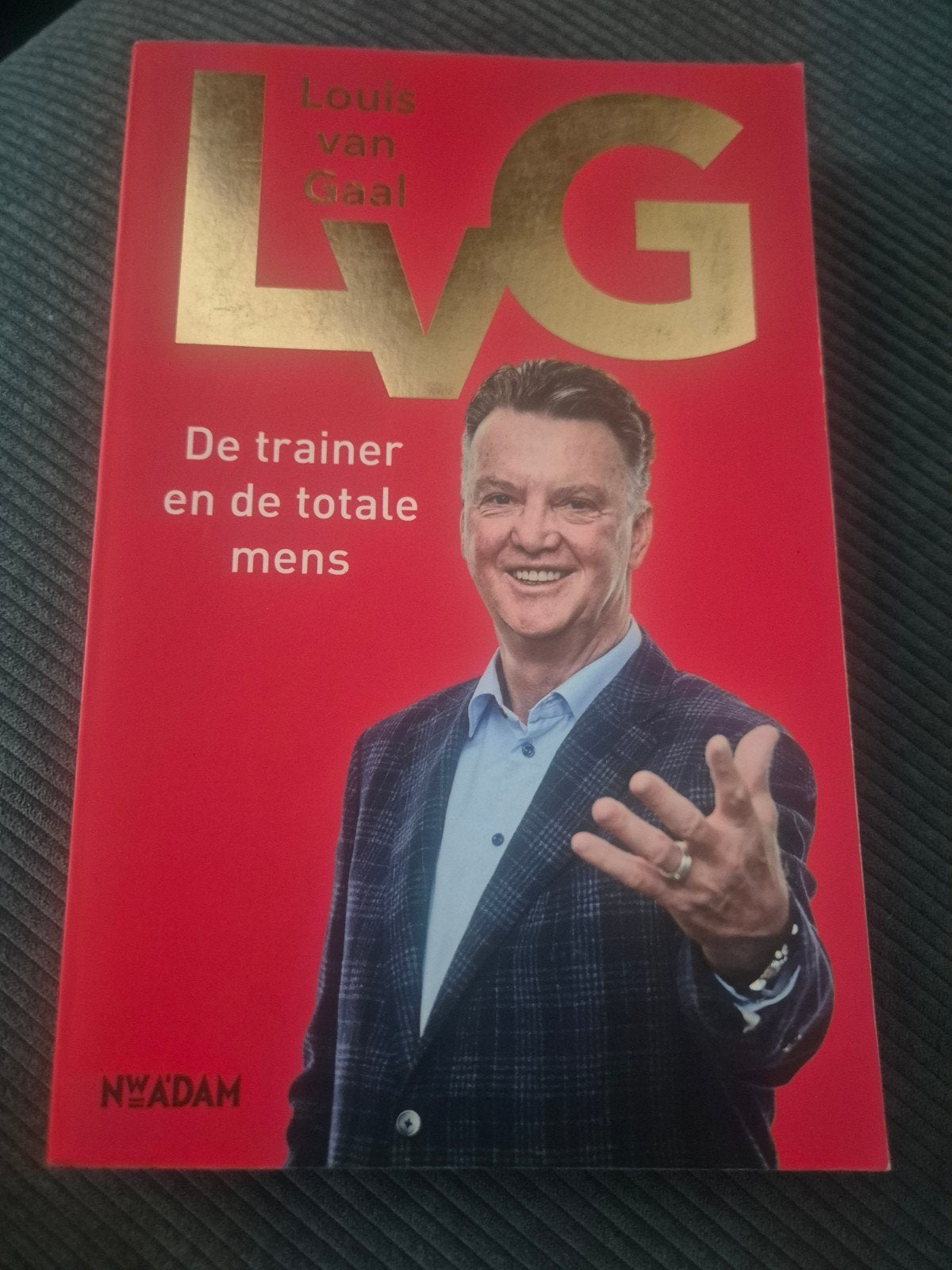 Louis van Gaal - LvG, Ophalen of Verzenden, Zo goed als nieuw, Sport, Louis van Gaal; Robert Heukels