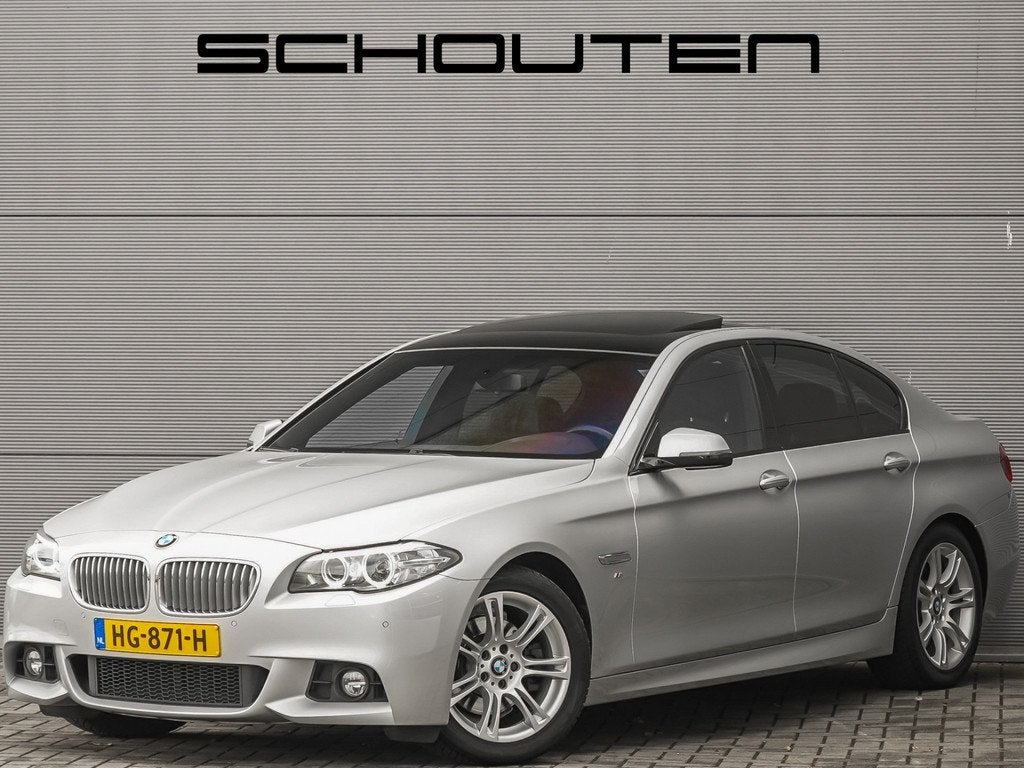 BMW 5 Serie 520i High Ex M-Pakket Schuifdak Leder 99.000 KM, Auto's, BMW, 12 maanden, Achterwielaandrijving, Gebruikt, 4 cilinders