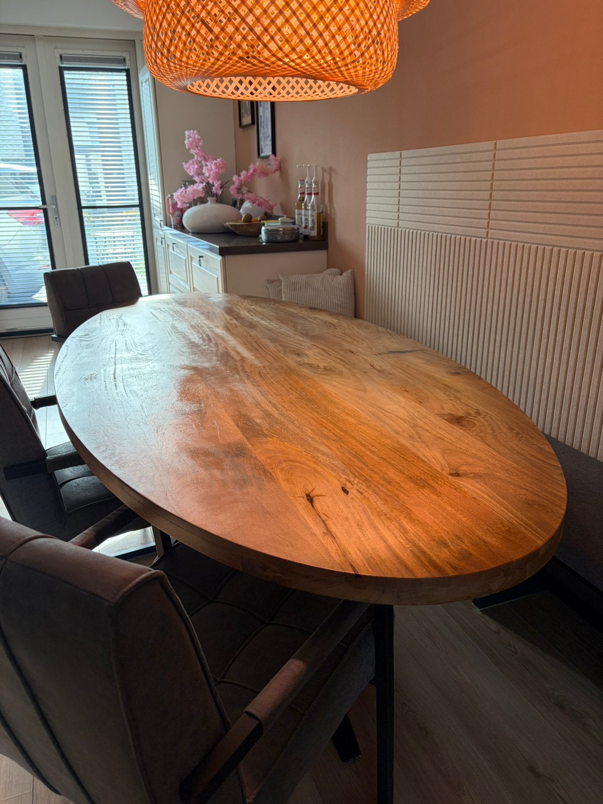 Massief houten eettafel 240 cm – als nieuw, Huis en Inrichting, 100 tot 150 cm, 200 cm of meer, Ophalen of Verzenden, Zo goed als nieuw