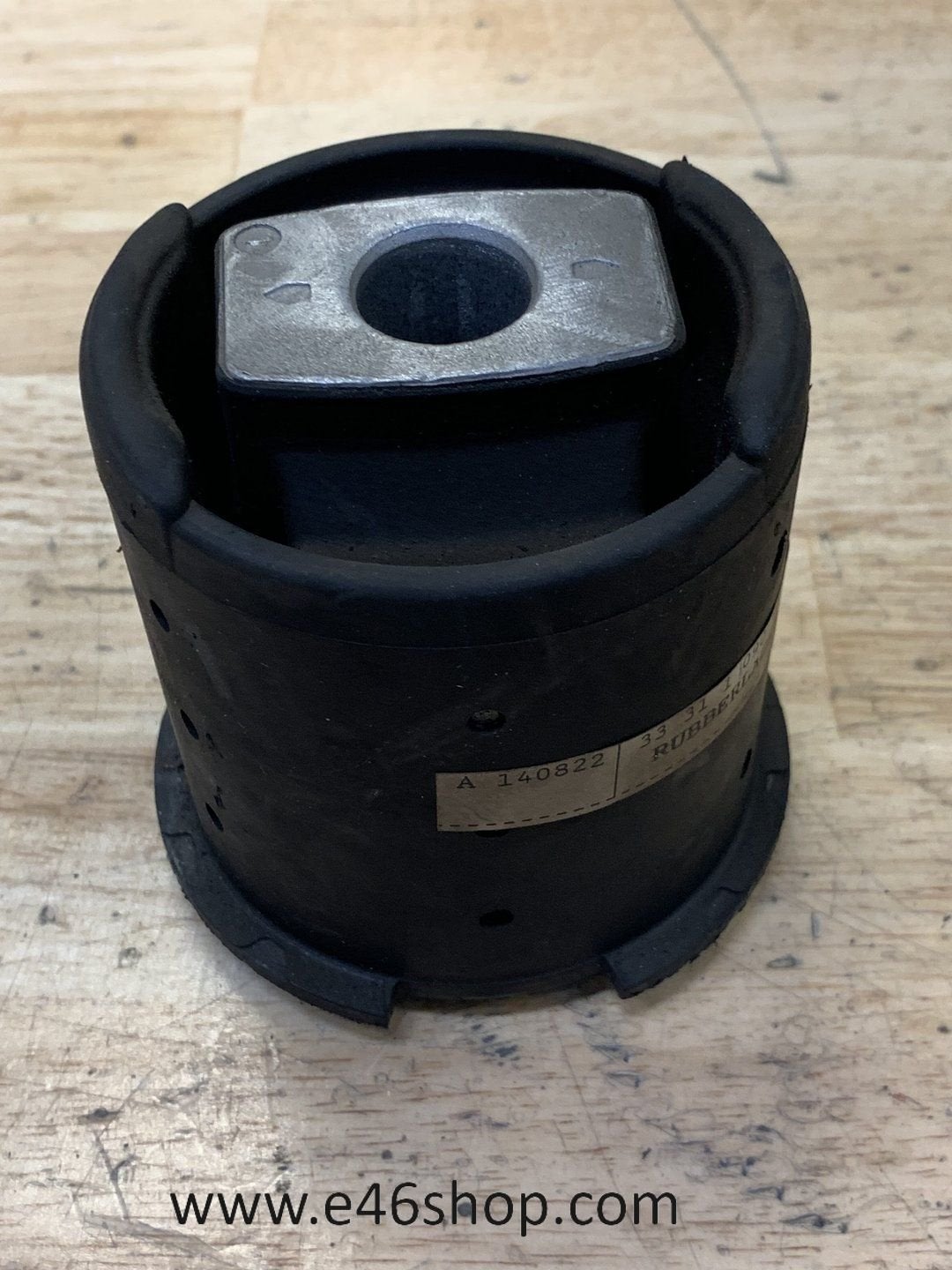 SILENT BLOCK ACHTERAS RUBBER BMW E38 Z8 oe 33311090956, -, -, Nieuw, Ophalen of Verzenden
