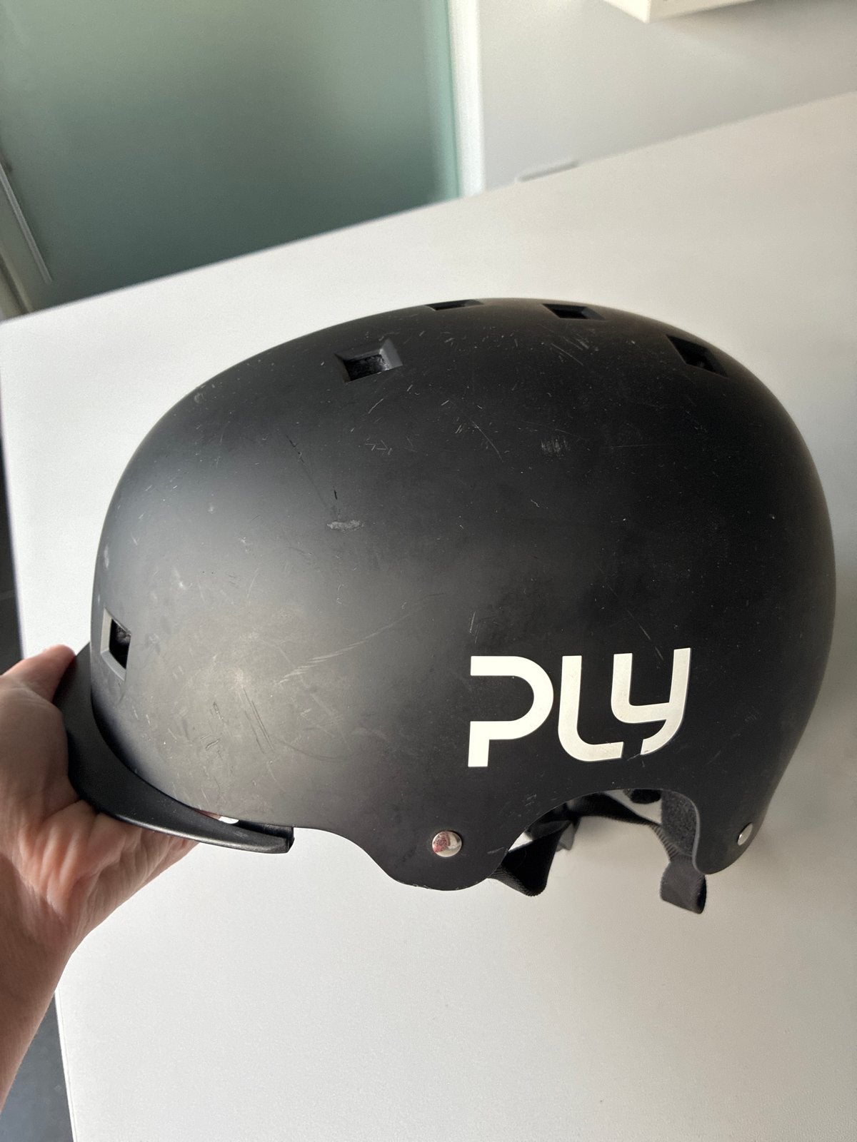 PLY Fietshelm Zwart - Maat M (55-58 cm), Ophalen of Verzenden, Zo goed als nieuw, M, Jongen of Meisje