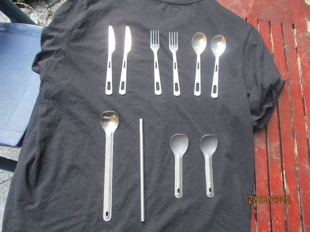 Titanium Bestek Set. Nieuw, Ongebruikt, Ophalen of Verzenden, Zo goed als nieuw