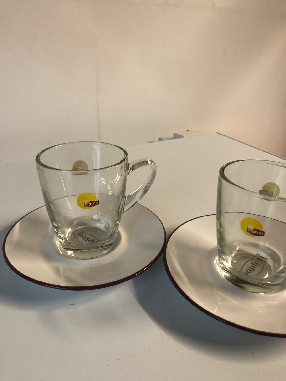 2xlipton glas met schotels, Ophalen of Verzenden, Zo goed als nieuw