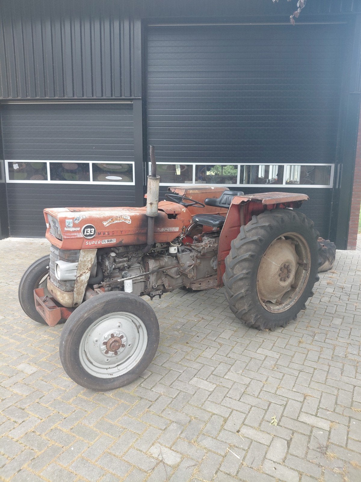 Massey Ferguson 133 Super Oldtimer Tractor, Hobby en Vrije tijd, Knutselen, Ophalen of Verzenden