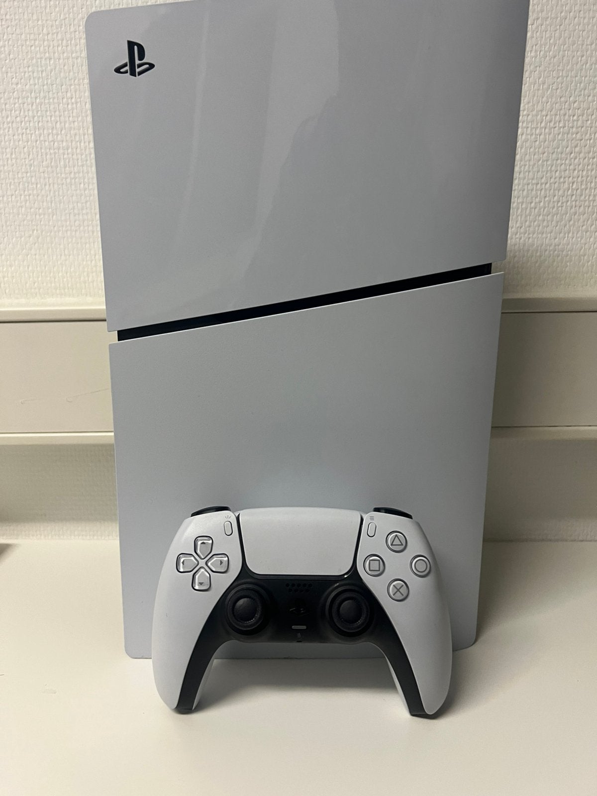 Ps5 slim - disc edition - hele goede staat ., Ophalen of Verzenden, Zo goed als nieuw