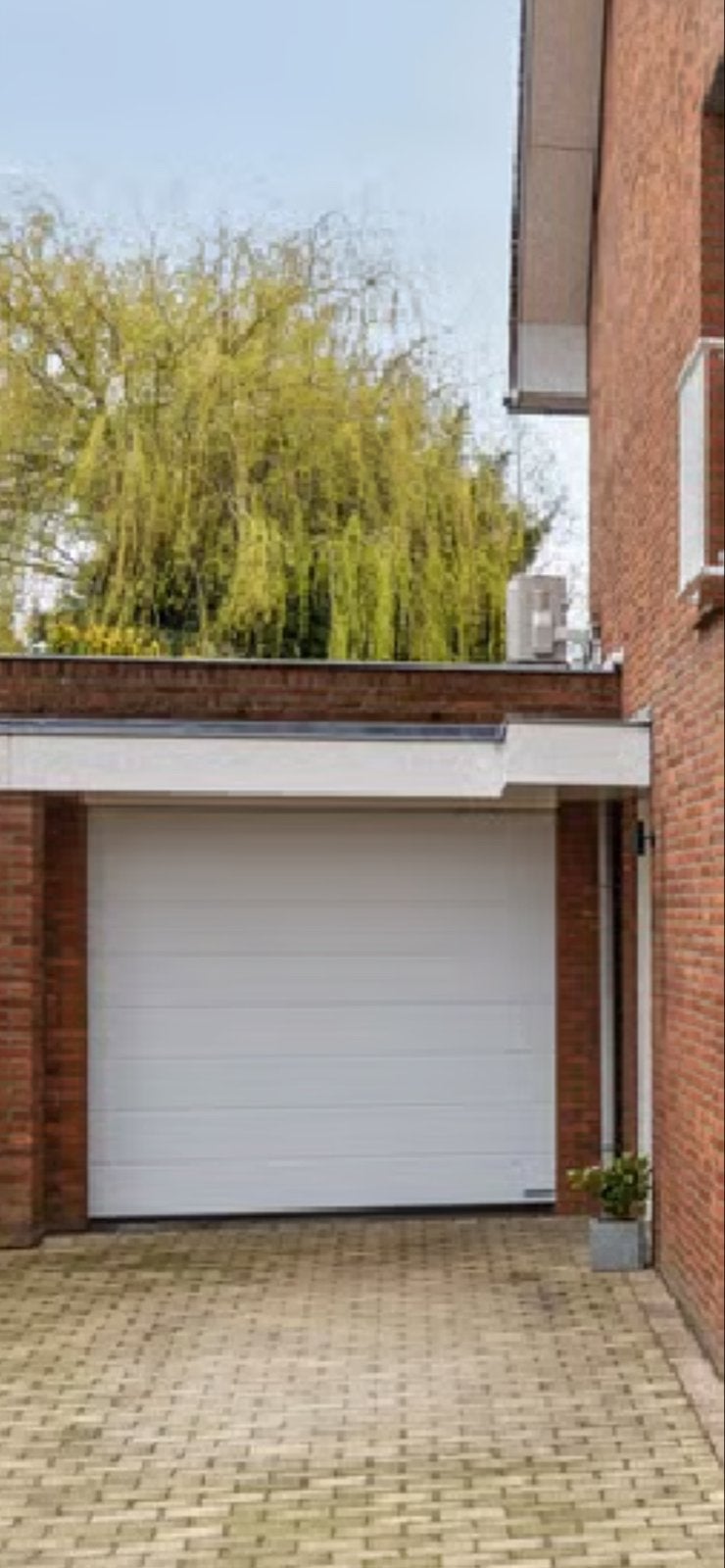 Elektrische Garagedeur - Hormann 2025, Doe-het-zelf en Verbouw, Deuren en Horren, Ophalen, Garagedeur, Zo goed als nieuw, Metaal