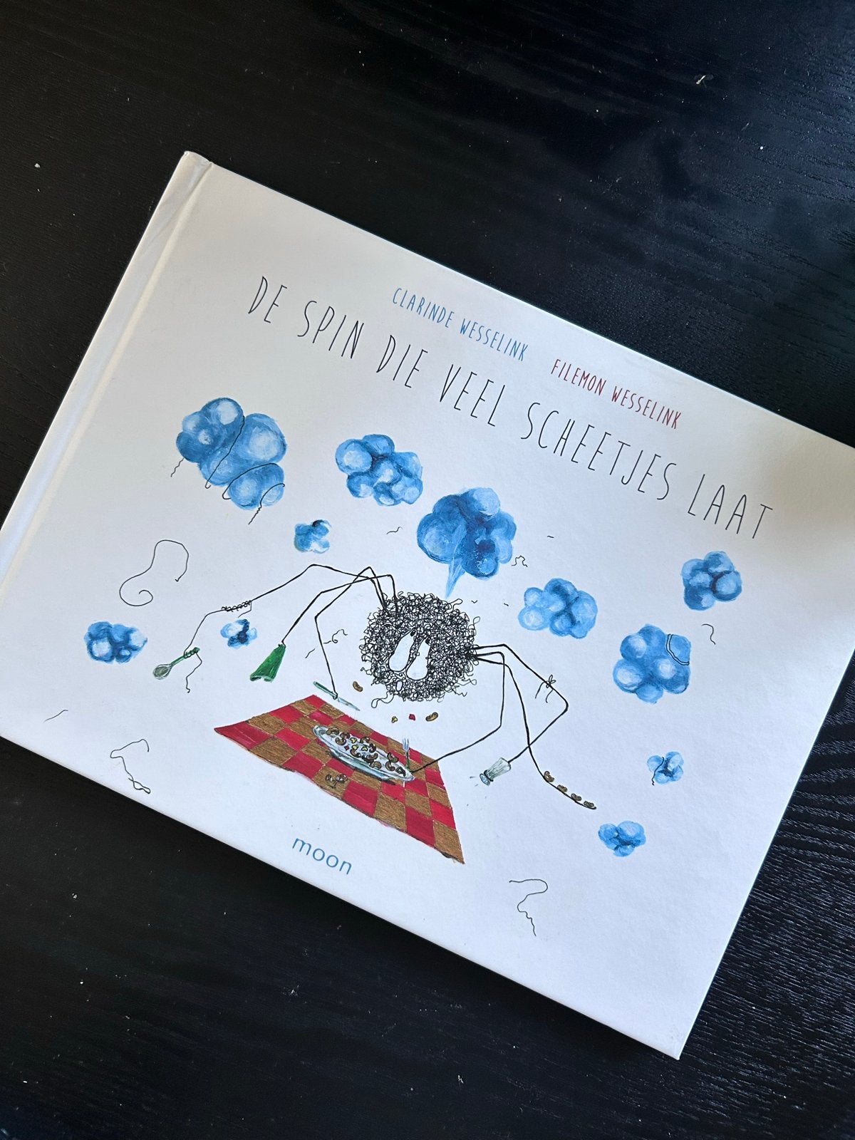 De Spin Die Veel Scheetjes Laat - Kinderboek, Boeken, Ophalen of Verzenden, Gelezen, Fictie algemeen