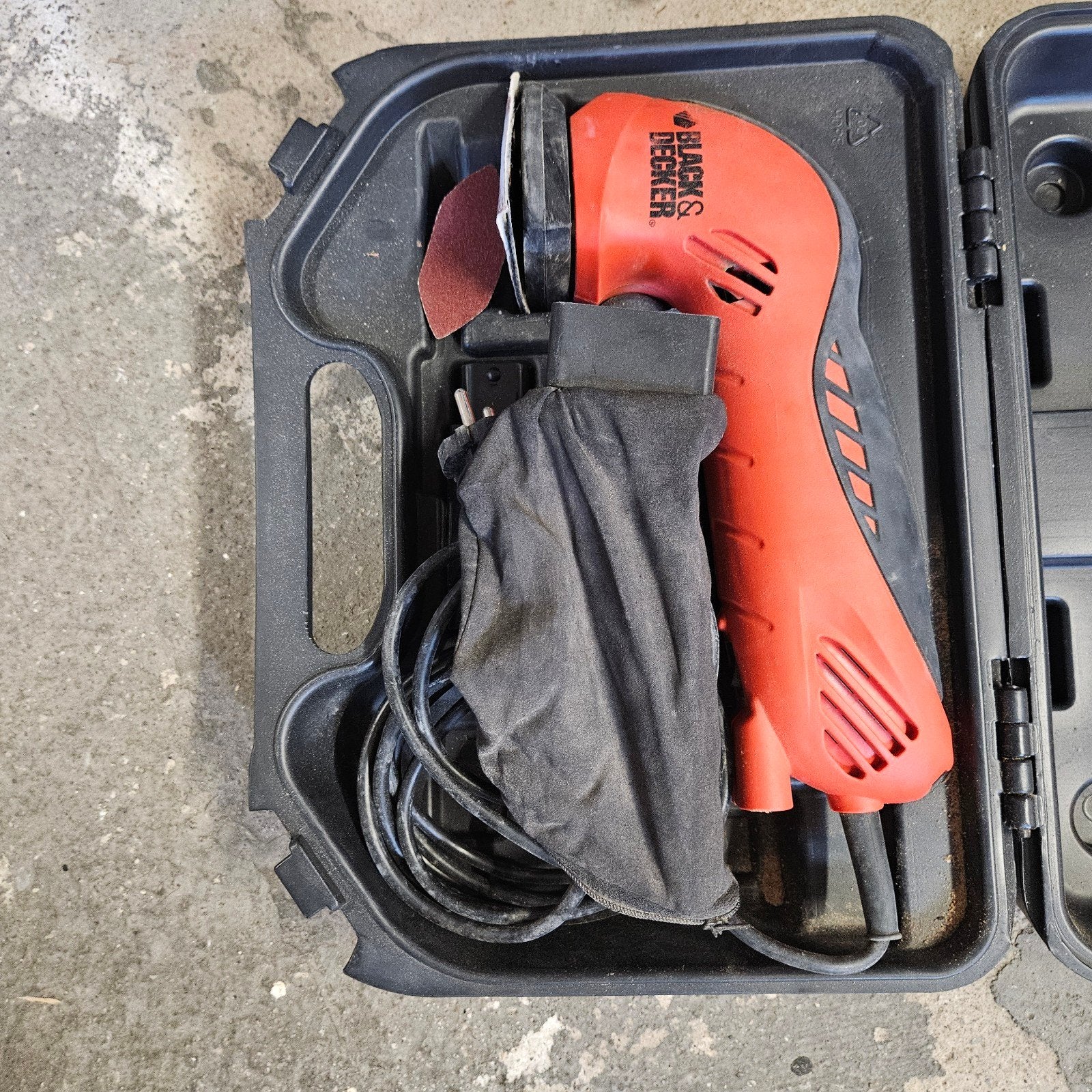 Foto 3 van black&decker schuurmachine