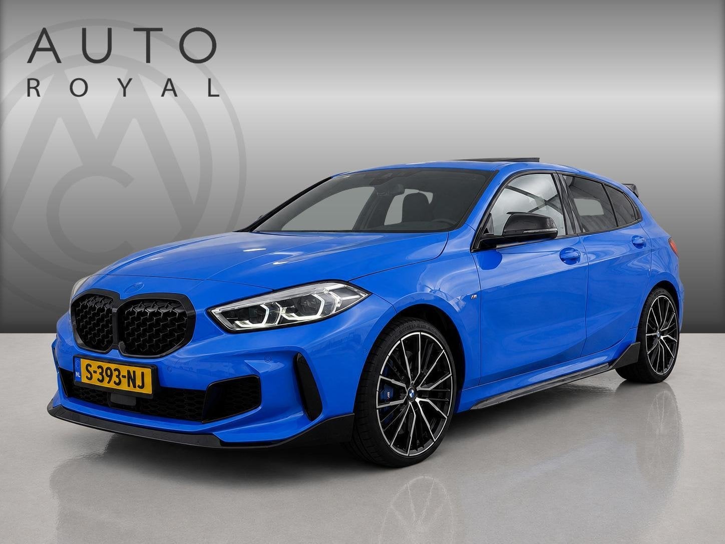 BMW M135i xDrive High Executive PANORAMADAK|HARMAN/KARDON|DO, Auto's, 1998 cc, Gebruikt, 4 cilinders, Blauw
