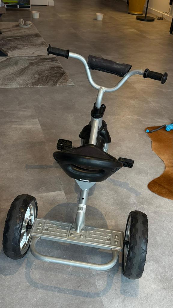 Stevige driewieler voor urenlang speelplezier, Fietsen en Brommers, Fietsen | Driewielers, Ophalen, Gebruikt