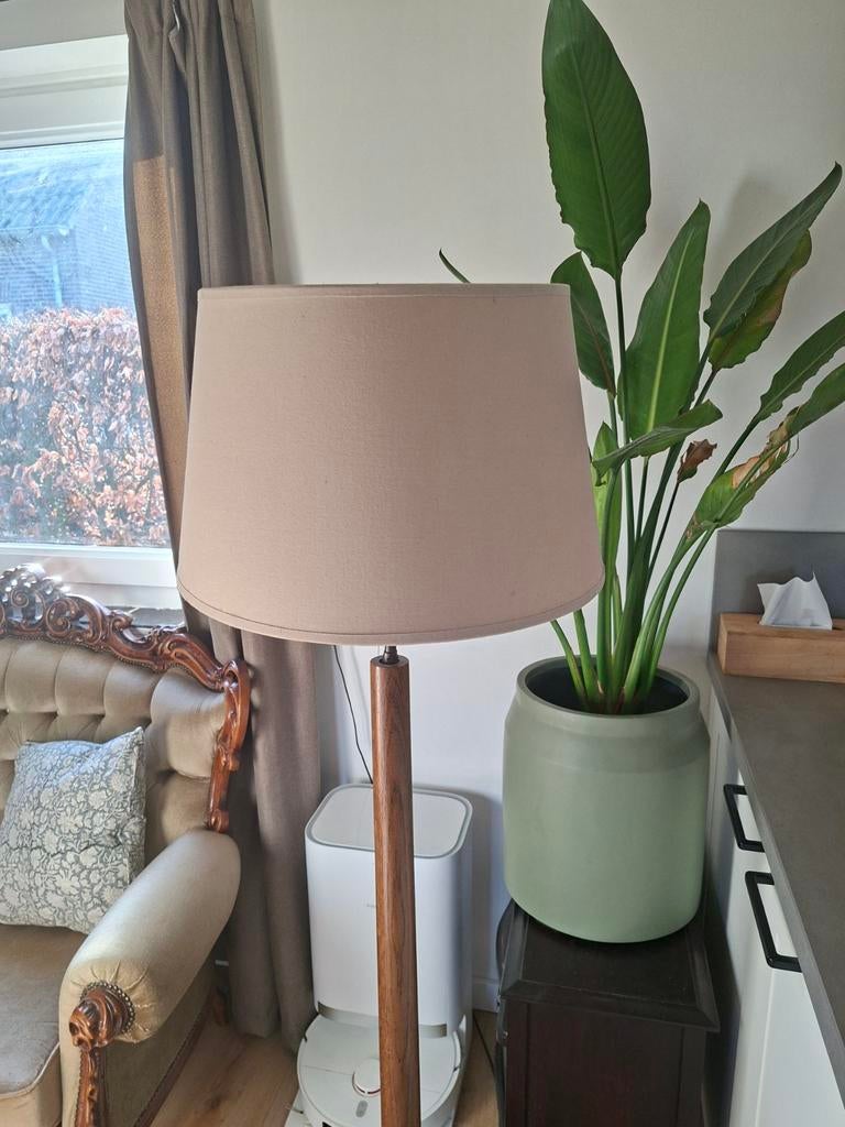 Mooie lampenkap, Ophalen, 25 tot 50 cm, Beige, Rond