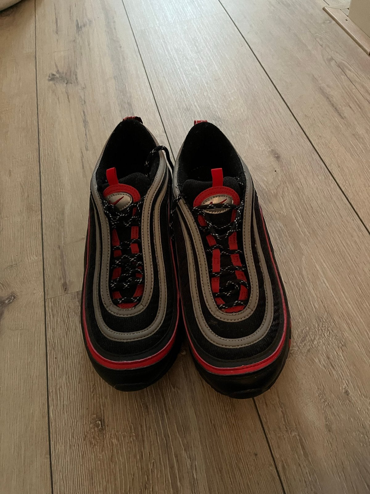Nike Air Max 97 - Zwart/Rood/Grijs, Ophalen of Verzenden, Gedragen, Zwart, Sneakers of Gympen