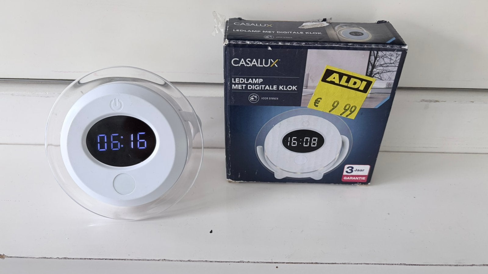 Casalux LED-lamp met Digitale Klok Sfeerlicht & Wekker Nieuw, Ophalen of Verzenden, Zo goed als nieuw, Wandklok