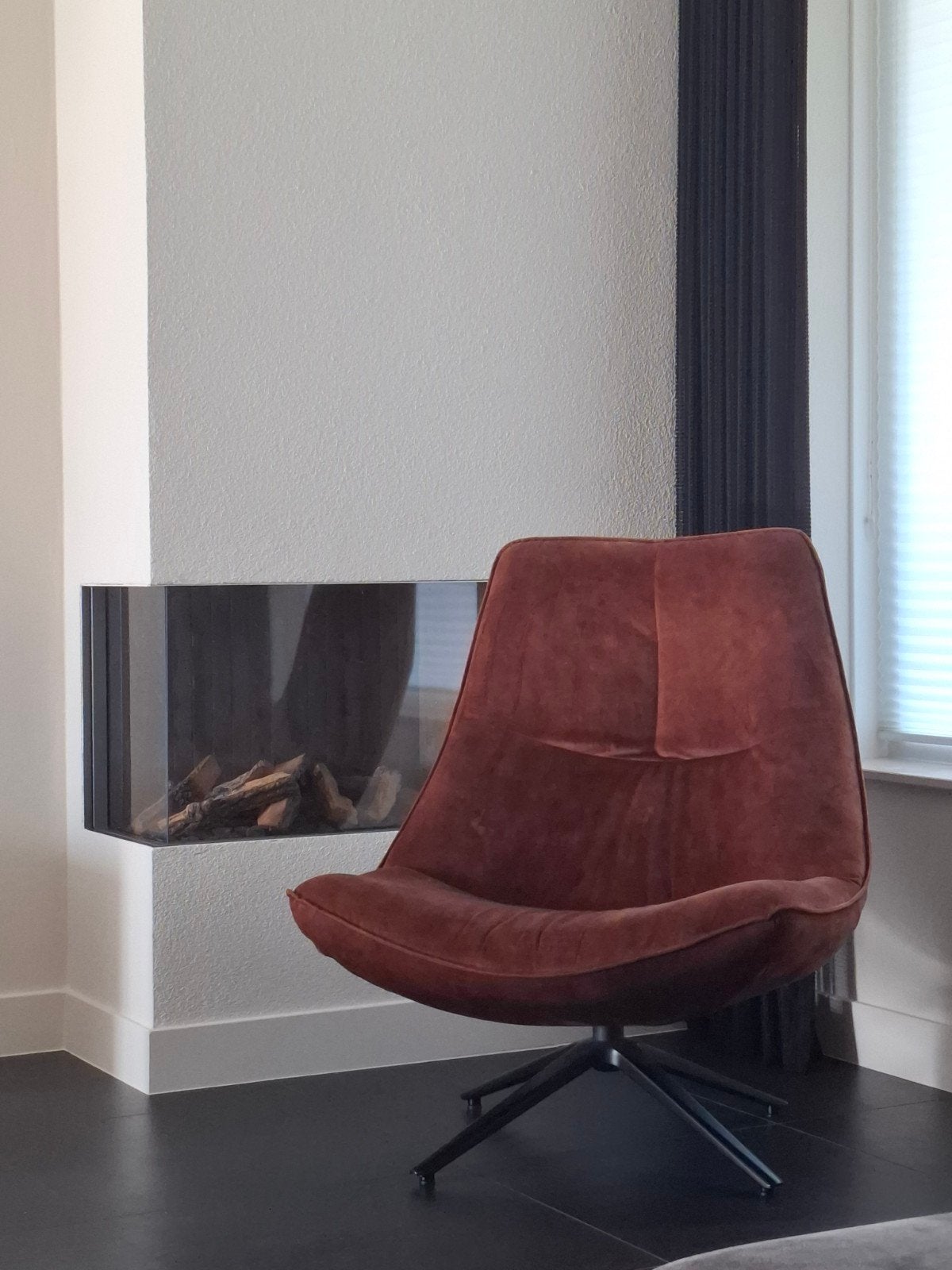 Draaifauteuil met poef - Terra bruin, Huis en Inrichting, Ophalen of Verzenden, Zo goed als nieuw, 75 tot 100 cm, Metaal