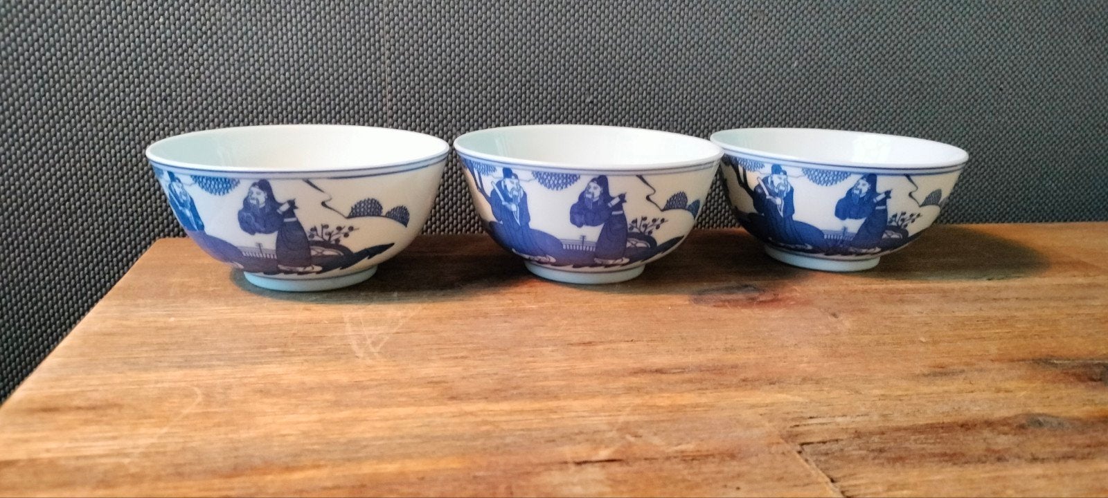 Set van 3 Chinese porseleinen kommen - Made in China, Ophalen of Verzenden