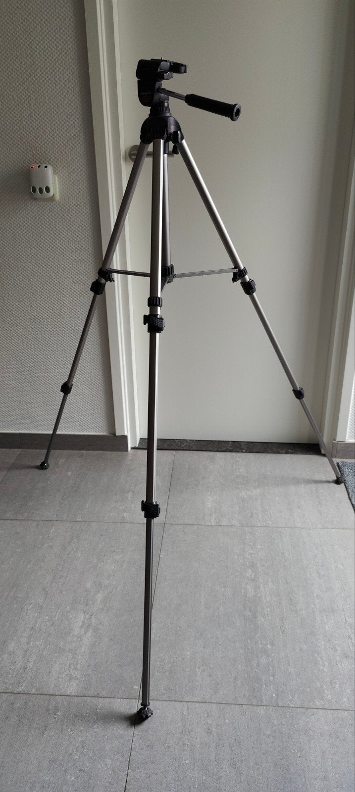 Statief VANGUARD CT 278 (ZGAN), Ophalen, Met balhoofd, Driepoot, Zo goed als nieuw