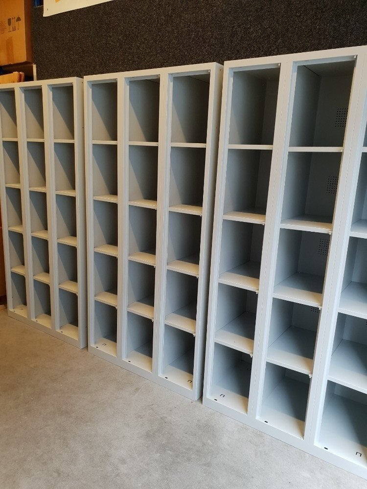 Metalen Vakkenkast met 15 of 20 vakken (nieuw), Ophalen, Nieuw
